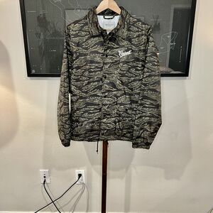 Carhartt WIP - Strike Coach Jacket in Camo (#1022421.676.00.03) - Brown, Green